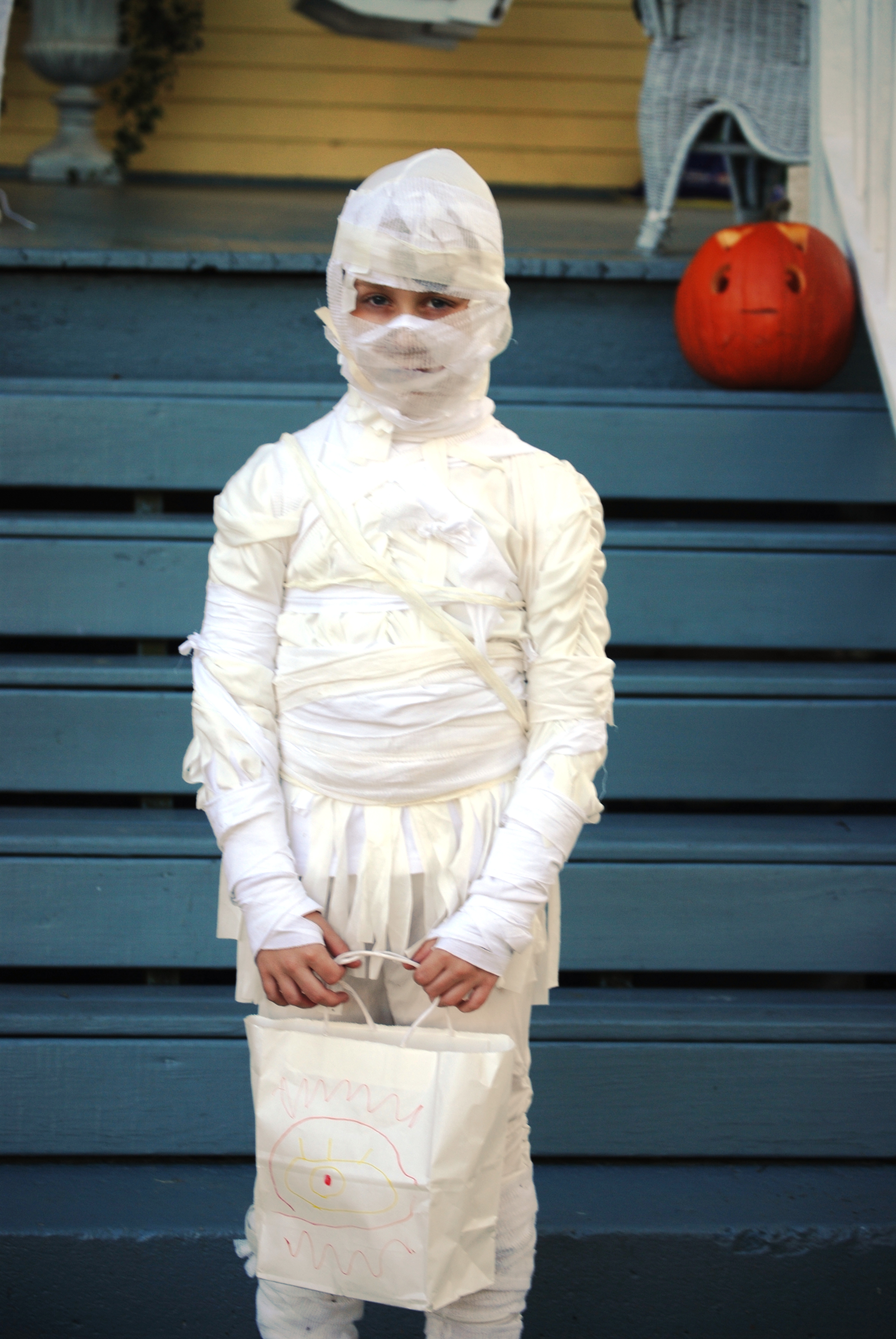 halloweenmummy2008.jpg